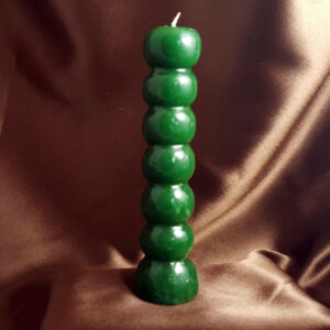 green 7 knobb candle hoodoo rootwork